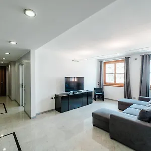 Apartment P&p Luxury, Bergamo